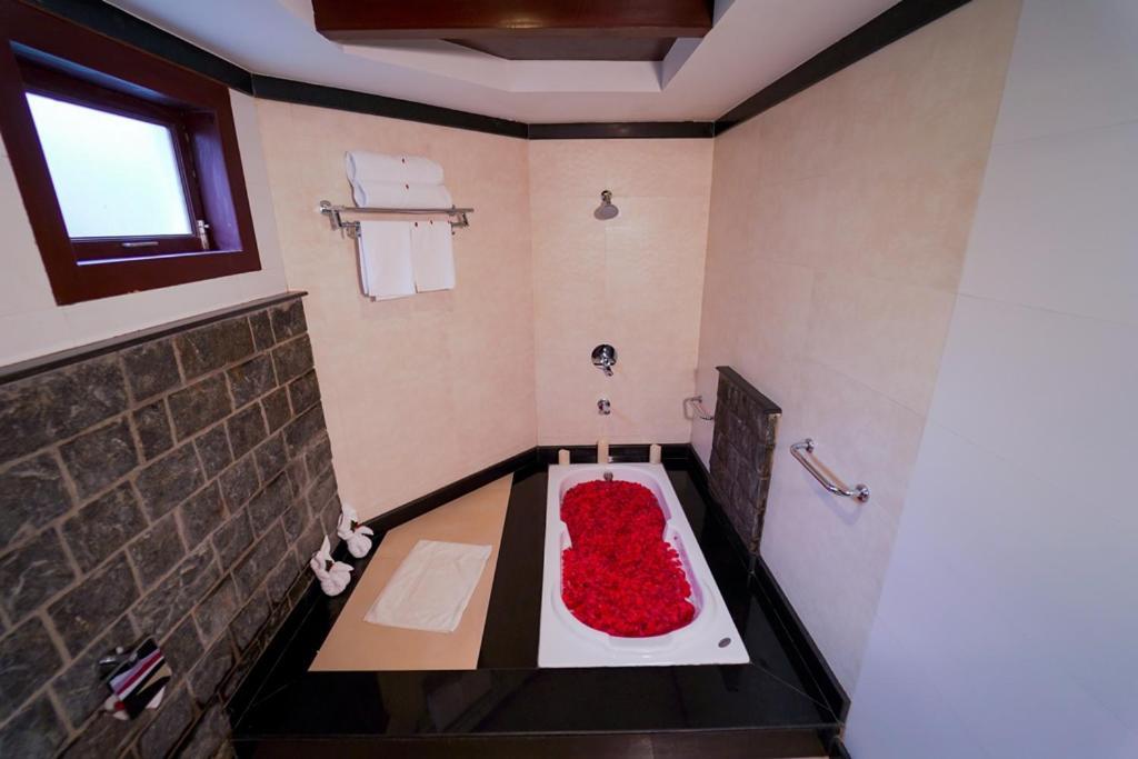 קודאיקנאל Hotel Kodai International מראה חיצוני תמונה