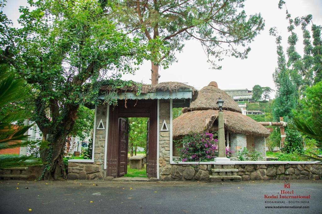 קודאיקנאל Hotel Kodai International מראה חיצוני תמונה